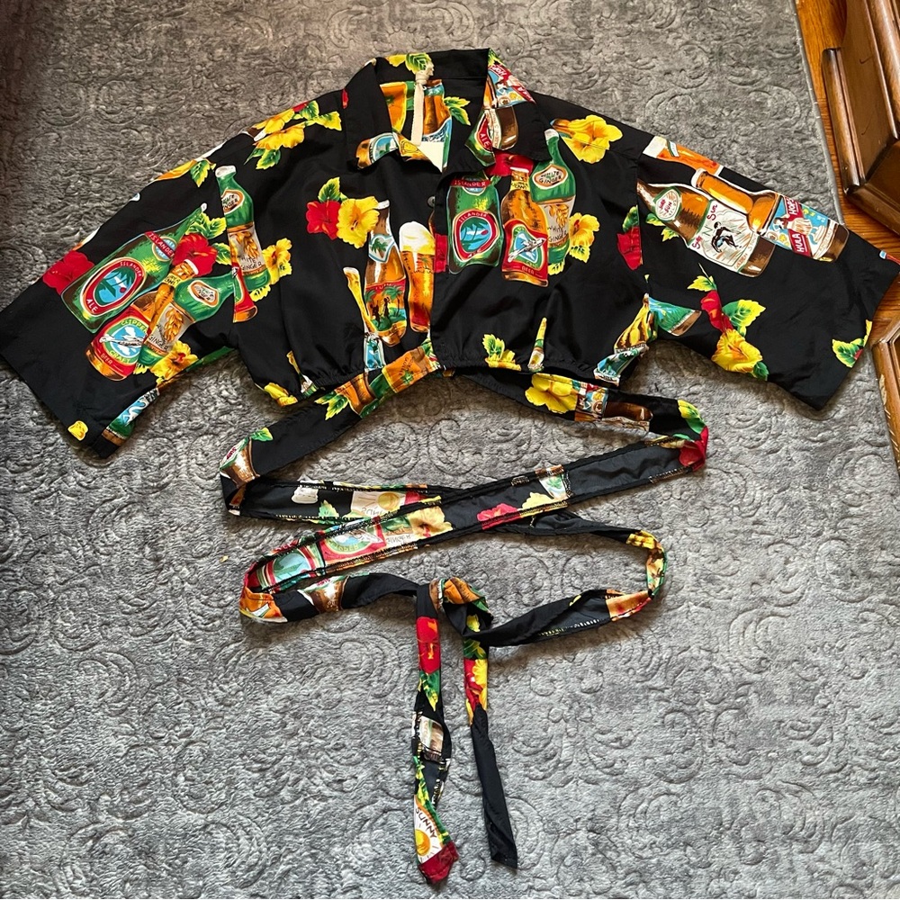 Urban Outfitters Black and Multicolor Graphic Shirt